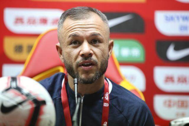 澳客网-菲律宾队长：中国队缺少3万球迷支持会更好对付